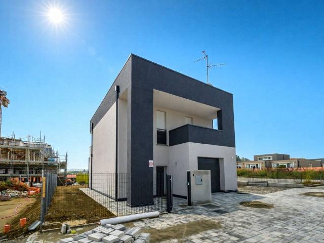 Villa Indipendente in vendita a Unione dei comuni Valli del Reno, Lavino e Samoggia, Pragatto