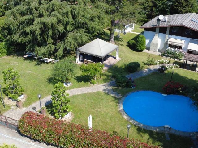 Villa Indipendente in vendita a Unione dei comuni Valli del Reno, Lavino e Samoggia, Reggio Emilia