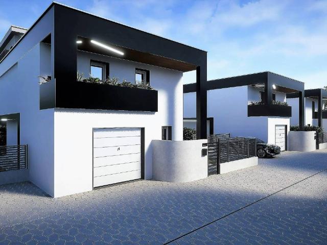 Villa Indipendente in vendita a Unione dei comuni Valli del Reno, Lavino e Samoggia, Pragatto