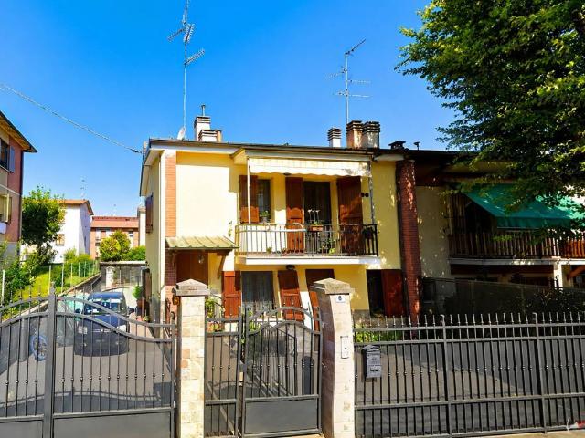 Villa Indipendente in vendita a Unione dei comuni Valli del Reno, Lavino e Samoggia, Pragatto