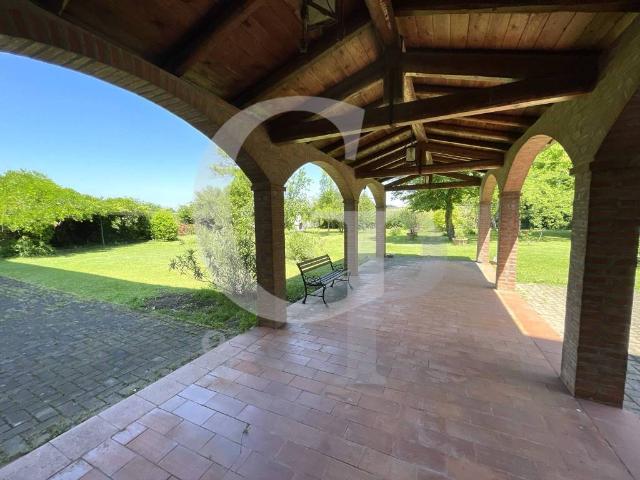 Villa Indipendente in vendita a Unione dei comuni Valli del Reno, Lavino e Samoggia, Bazzano