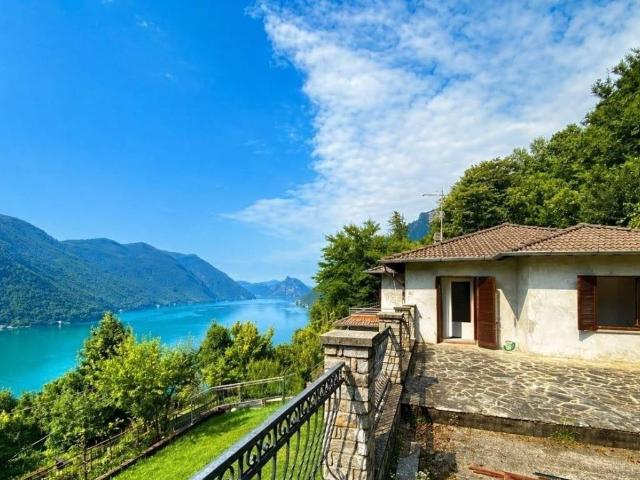 Villa Indipendente in vendita a Albogasio, Valsolda