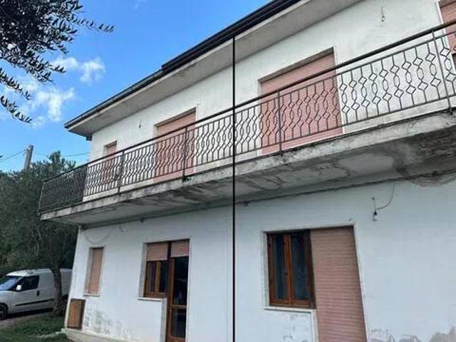 Villa Indipendente in vendita a Valva, Campania