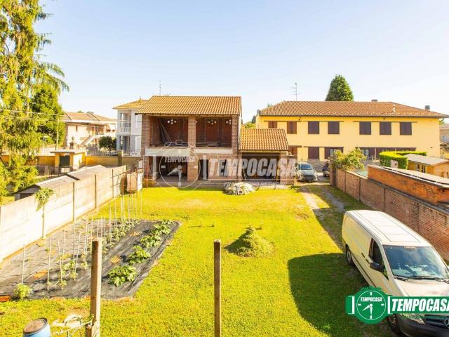 Villa Indipendente in vendita a Vanzaghello, Lombardia
