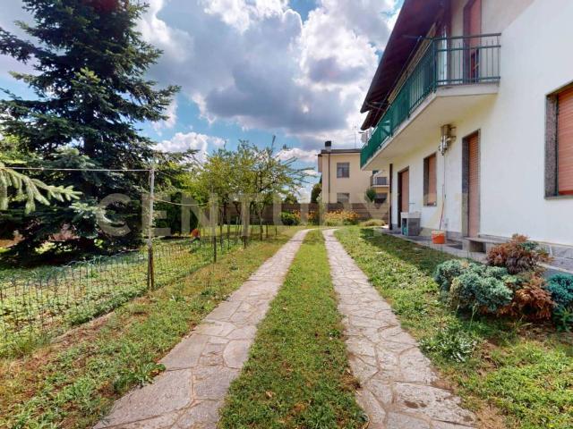 Villa Indipendente in vendita a Vanzago, Lombardia