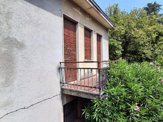 Villa Indipendente in vendita a Vaprio D'adda, Lombardia