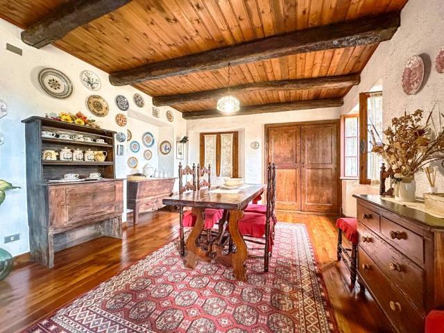 Villa Indipendente in vendita a Cellio con Breia, Piemonte