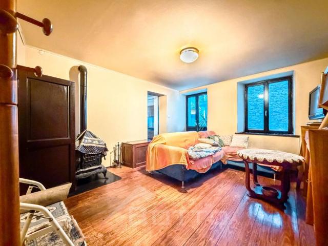 Villa Indipendente in vendita a Cellio con Breia, Piemonte