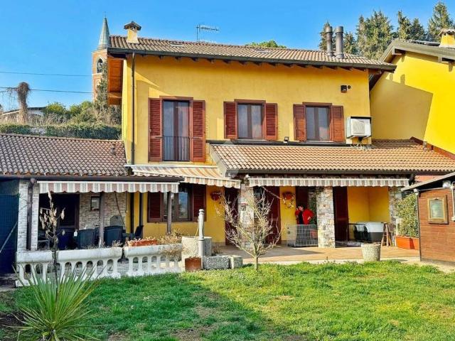 Villa Indipendente in vendita a Boffalora, Varano Borghi