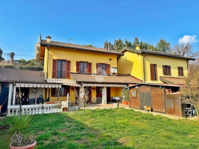 Villa Schiera in vendita a Varano Borghi, Lombardia