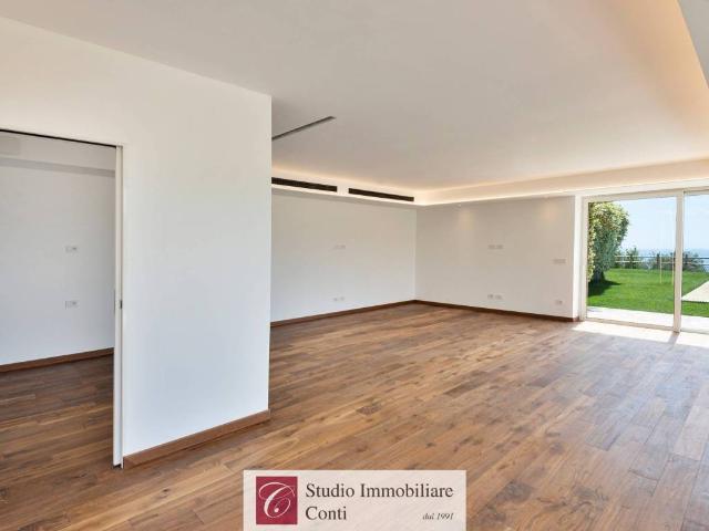 Villa Indipendente in vendita a Varazze, Liguria