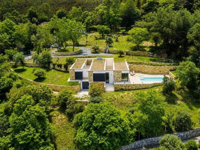 Villa Indipendente in vendita a Varazze, Liguria