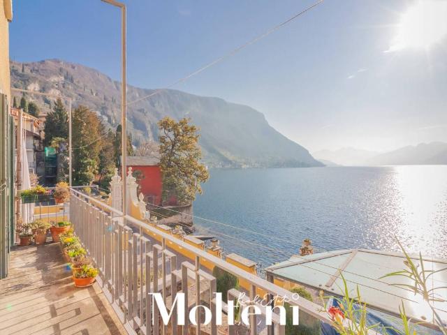 Villa Indipendente in vendita a Varenna, Lombardia