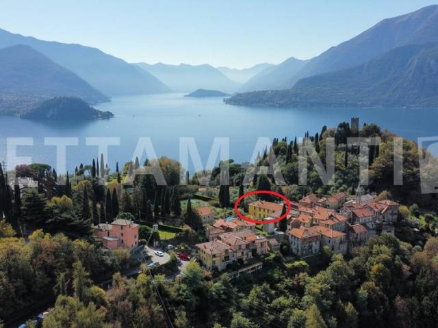 Villa Indipendente in vendita a Varenna, Lombardia