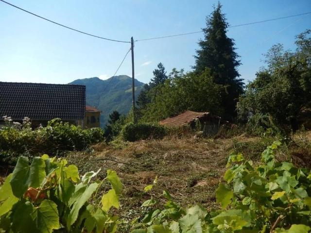 Villa Indipendente in vendita a Varese Ligure, Liguria