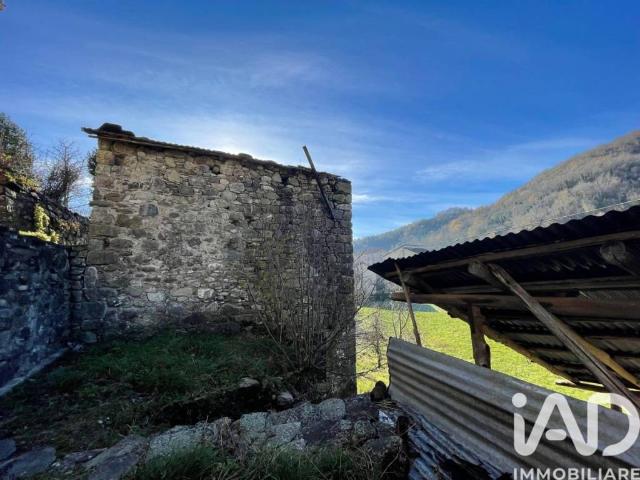 Rustico in vendita a Varese Ligure, Liguria