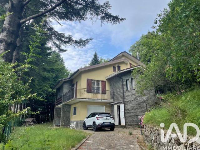 Villa Indipendente in vendita a Varese Ligure, Liguria