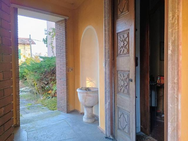 Villa Indipendente in vendita a Valle Olona, Varese