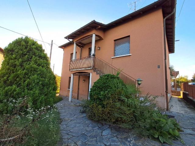 Villa Indipendente in vendita a Calcinate degli Orrigoni, Varese