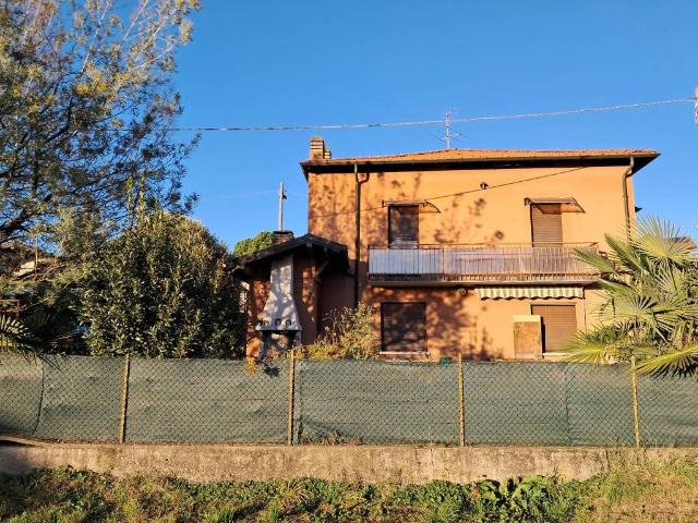 Villa Indipendente in vendita a Calcinate degli Orrigoni, Varese