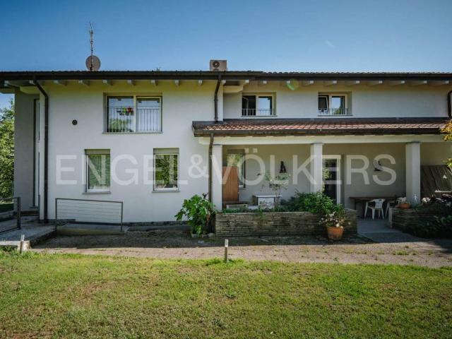 Villa Indipendente in vendita a Calcinate degli Orrigoni, Varese