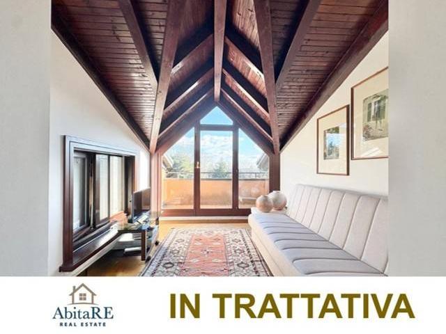 Villa Indipendente in vendita a Biumo Superiore, Varese