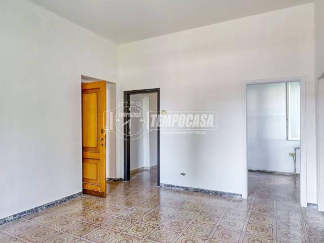 Villa Indipendente in vendita a Bustecche, Varese