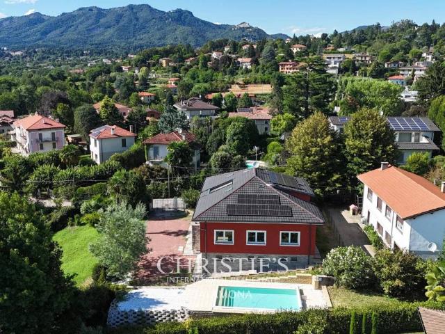 Villa Indipendente in vendita a Calcinate degli Orrigoni, Varese
