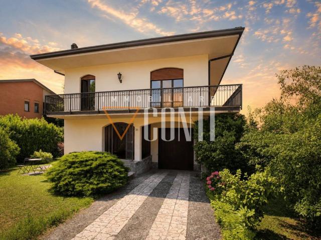 Villa Indipendente in vendita a Calcinate degli Orrigoni, Varese