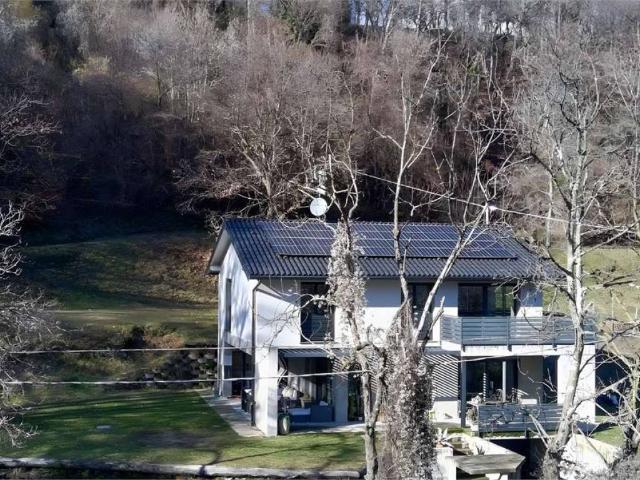 Villa Indipendente in vendita a Cascina Gottardo, Varese