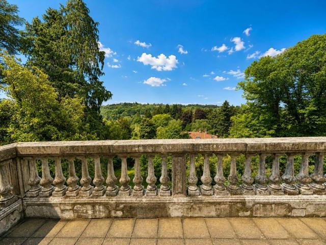 Villa Indipendente in vendita a Varese, Lombardia