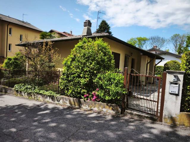 Villa Indipendente in vendita a Calcinate degli Orrigoni, Varese