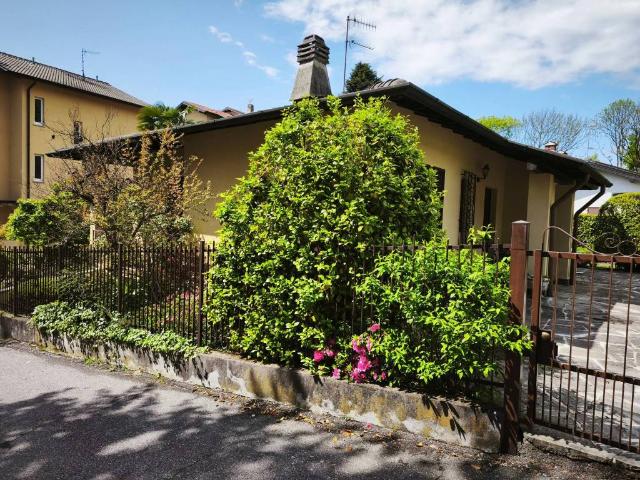 Villa Indipendente in vendita a Calcinate degli Orrigoni, Varese