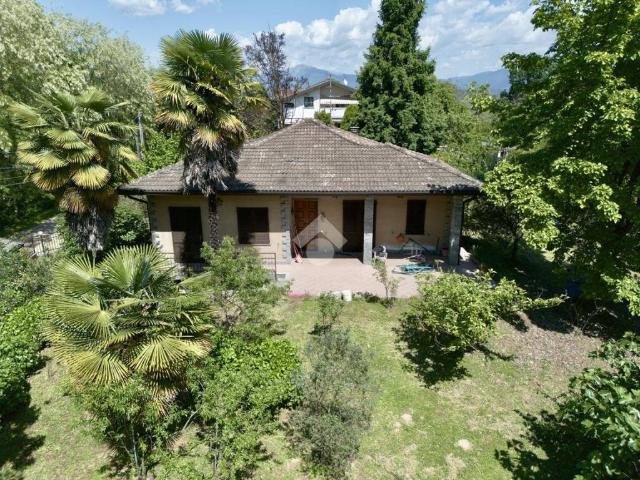 Villa Indipendente in vendita a Bustecche, Varese
