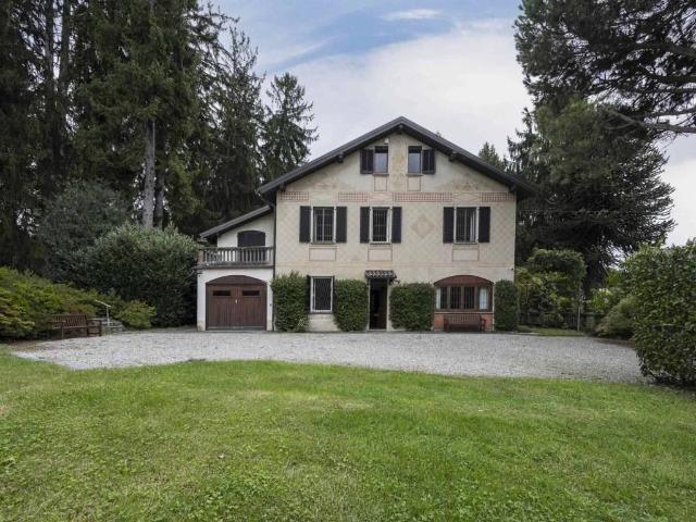 Villa Indipendente in vendita a Velate, Varese