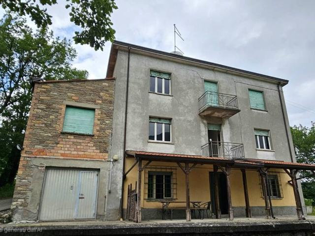 Villa Indipendente in vendita a Varsi, Reggio Emilia