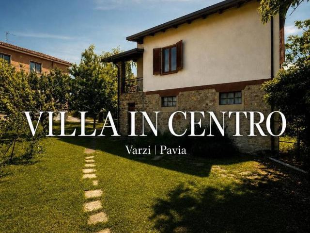 Villa Indipendente in vendita a Varzi, Lombardia