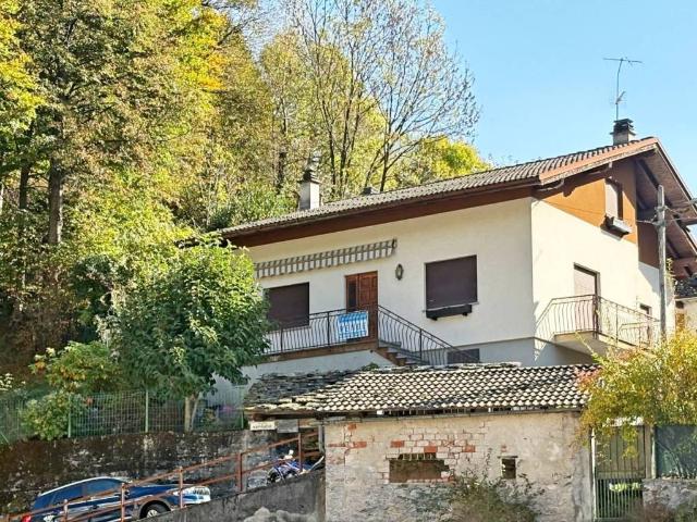 Villa Indipendente in vendita a Vagniullo, Piemonte