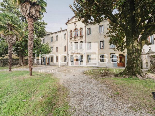 Villa Indipendente in vendita a Vazzola, Veneto