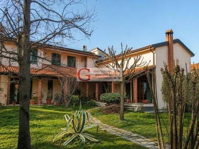 Villa Indipendente in vendita a Nodica, Vecchiano