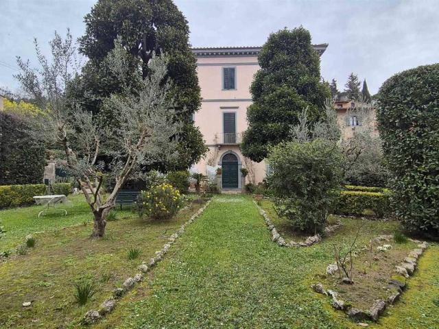 Villa Indipendente in vendita a Vecchiano, Toscana