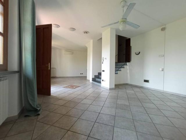 Villa Indipendente in vendita a Avane, Vecchiano