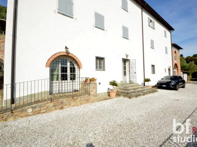 Villa Indipendente in vendita a Vecchiano, Toscana