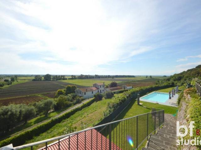 Villa Indipendente in vendita a Vecchiano, Toscana