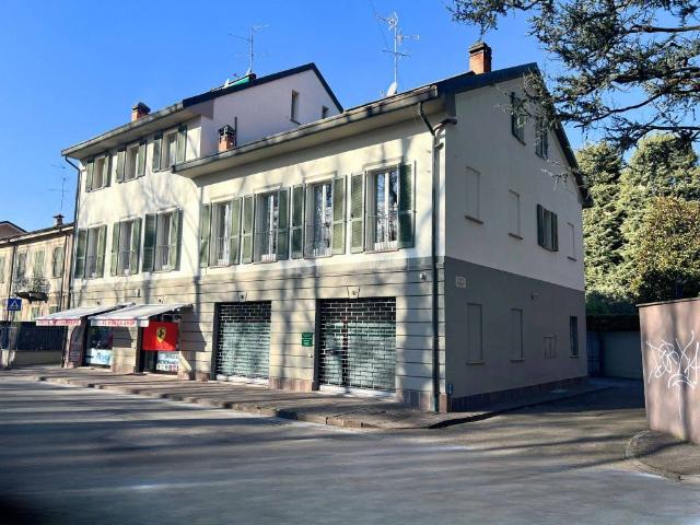 Villa Indipendente in vendita a Vedano Al Lambro