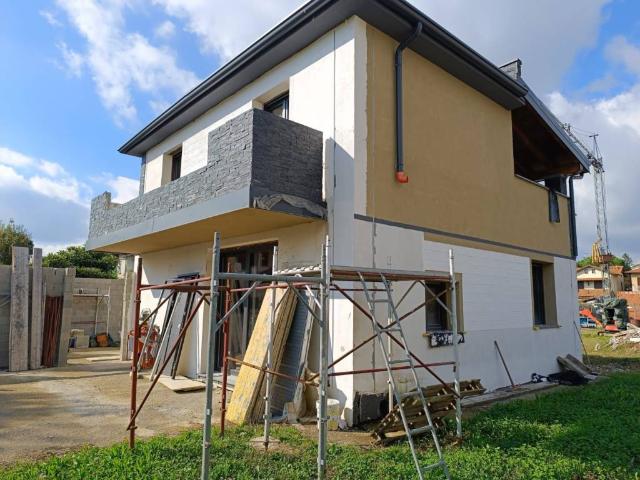 Villa Indipendente in vendita a Cascina Ronco, Vedano Olona