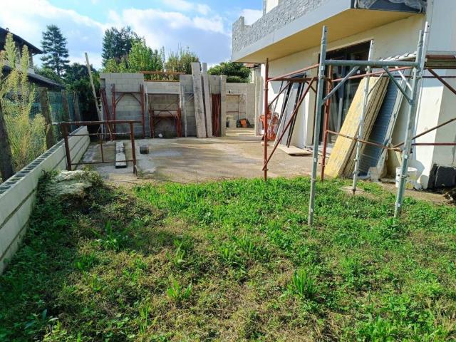 Villa Indipendente in vendita a Cascina Ronco, Vedano Olona