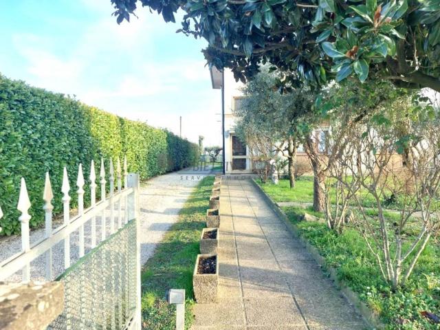 Villa Indipendente in vendita a Veggiano, Veneto