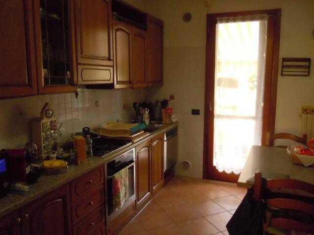 Villa Indipendente in vendita a Santa Maria di Veggiano, Veggiano