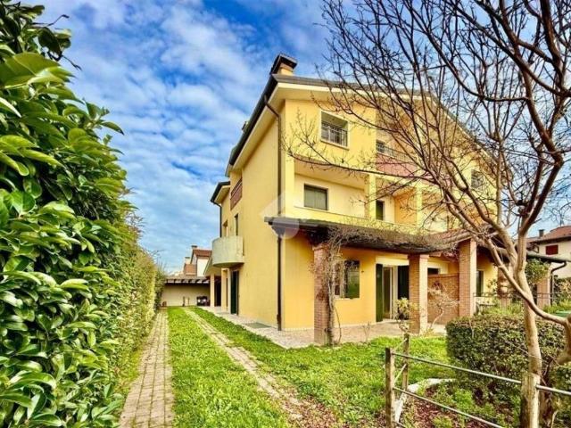 Villa Indipendente in vendita a Sant'Antonio, Veggiano